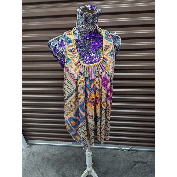 Rampage Size Large Colorful Flow Tank Top with Neckline charms - Picture 2 of 5